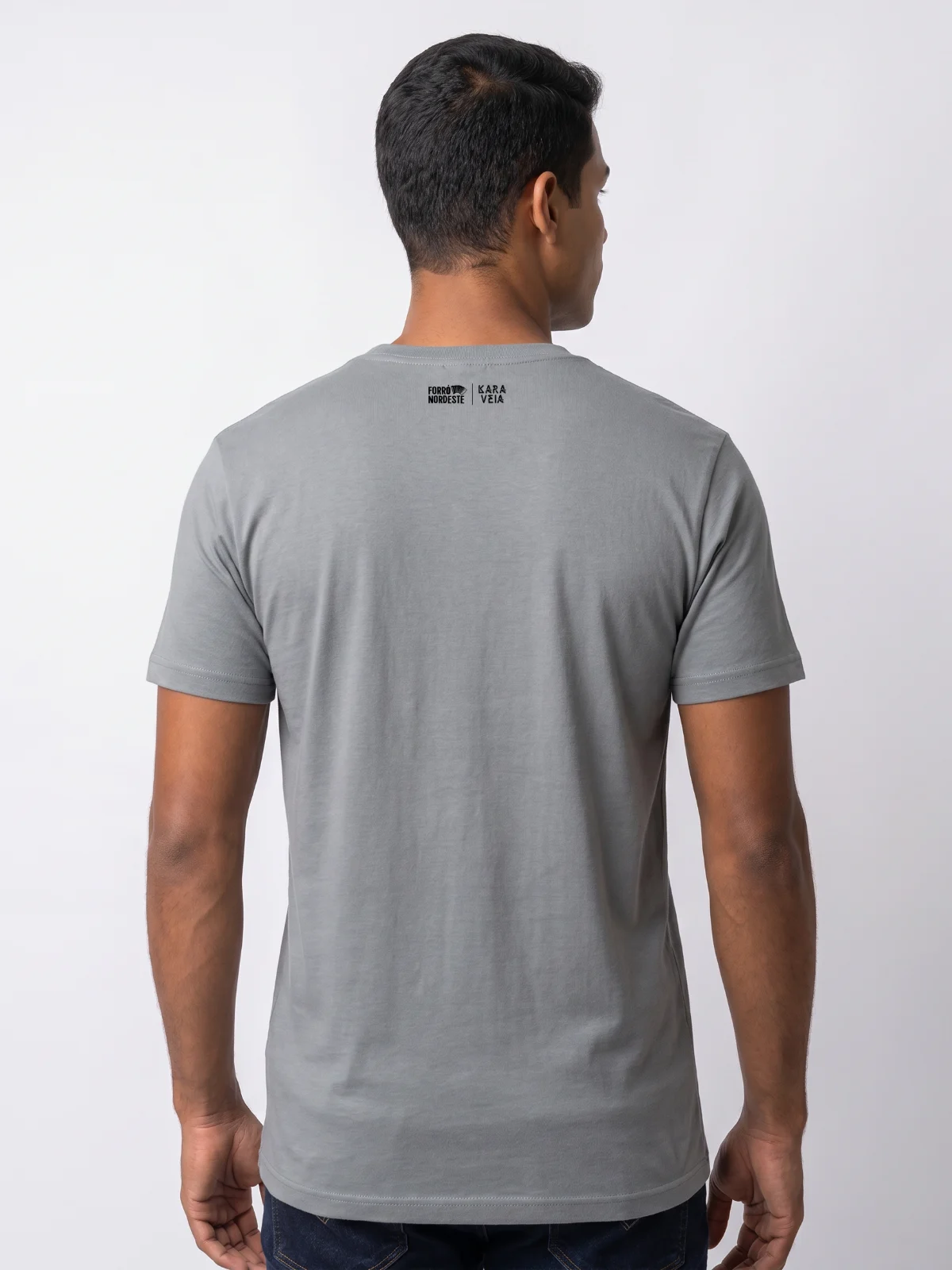 Camiseta Cara Metade Ilustração - foto 2